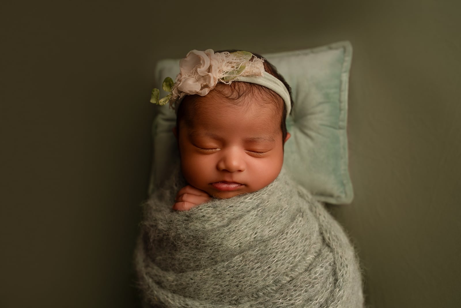 Newborn portrait 10 from Shanna-Kaye's newborn gallery