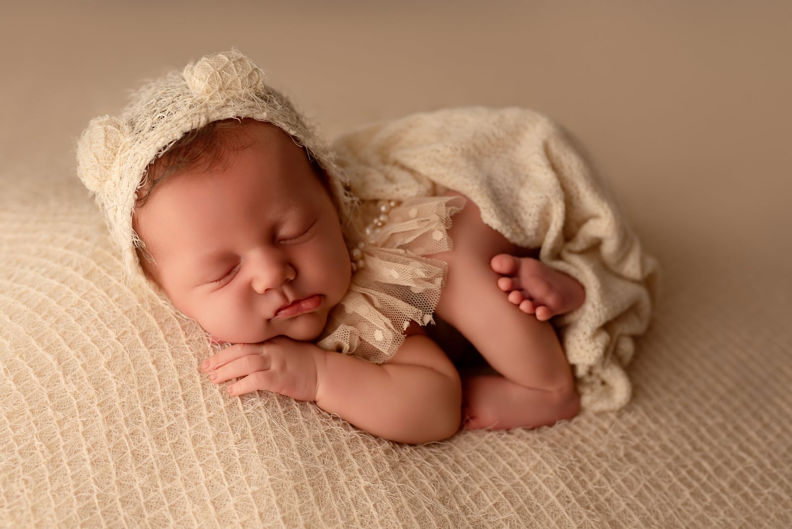 Newborn portrait 53 from Shanna-Kaye's newborn gallery